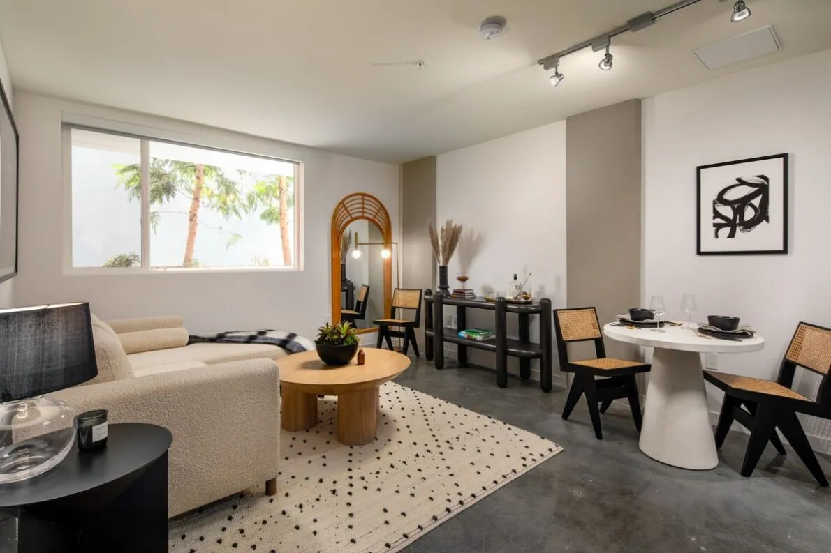 한타DTLA신규 펜트Studio+6주+$1000FreeNO소셜유학생OK
					Studio
					Los Angeles's preview 2