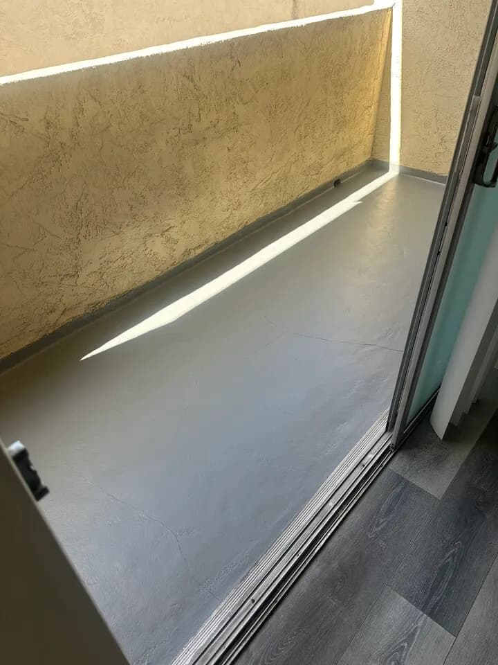 한타 3BD+2BA+2 Parking, 아파트
					아파트
					Los Angeles's preview 3