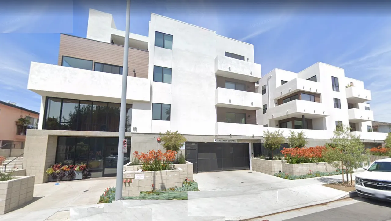 한타신규8/29입주1br+발코니900sf 6주+1파킹FreeEV차지OK
					1 Bed
					Los Angeles's preview 0