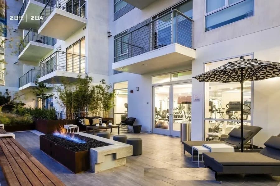 한타윌셔Hi-rise1br1ba15층뷰+800sf+4주Free NO소셜유학생OK
					1 Bed
					Los Angeles's preview 0
