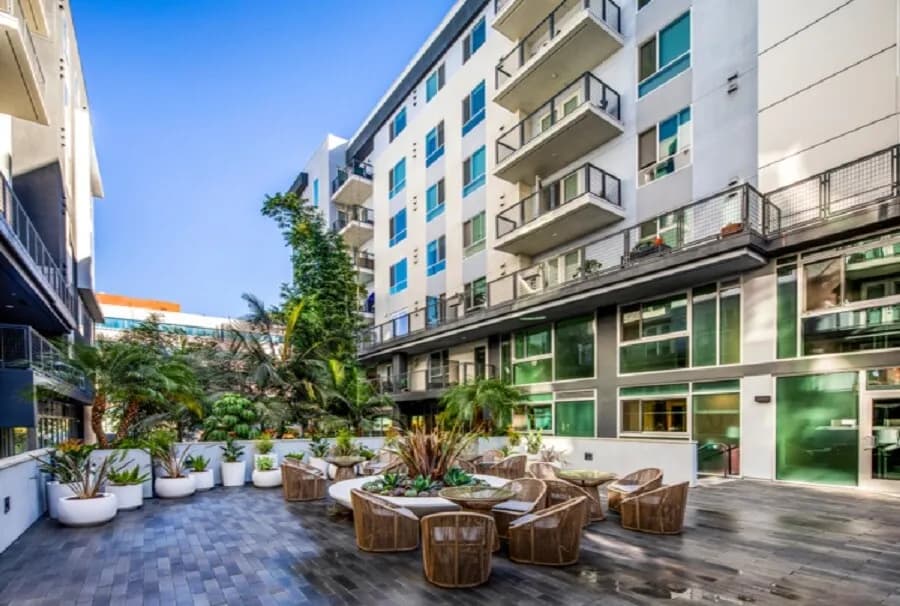 한타DTLA럭셔리 1br1ba 750sf+8주Free NO소셜유학생OK
					1 Bed
					Los Angeles's preview 0