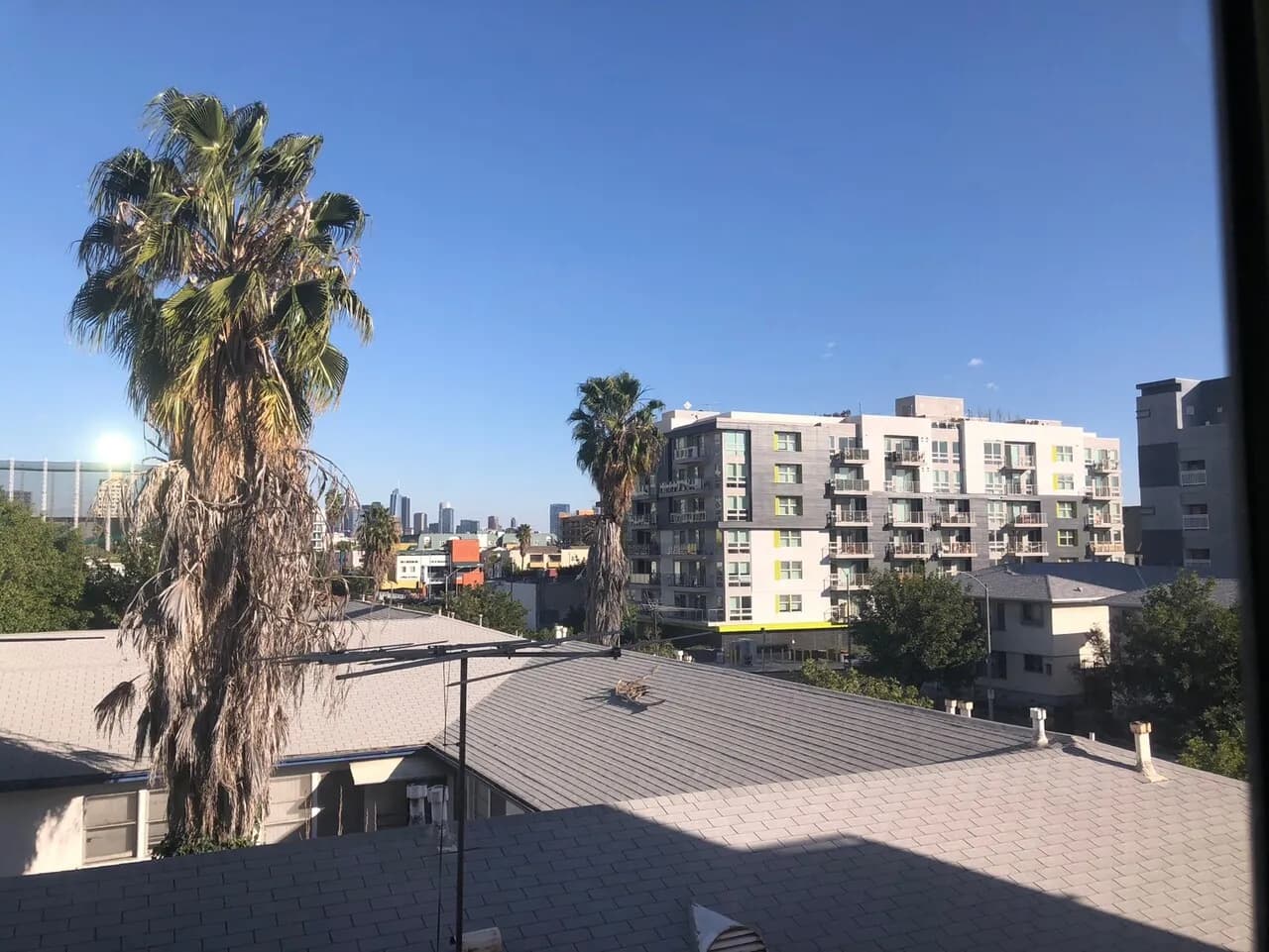 한타 방1+화1
					1 Bed
					Los Angeles's preview 0