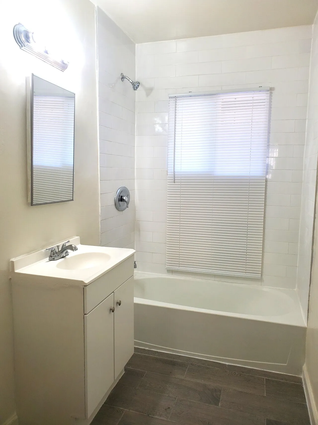 행콕팍 1bd + 1ba + 1-2 parking
					아파트
					Los Angeles's preview 3