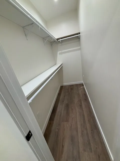 한인타운 신축 1BED/1BATH 뒷채 렌트
					뒷채
					LA's preview 2