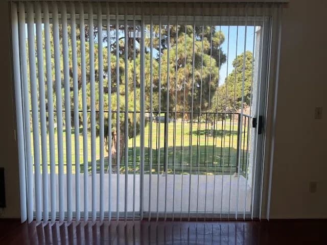 2 Br +2 Full Ba + 2Pk, South Gardena $2,195
					2 Bed
					South Gardena's preview 2