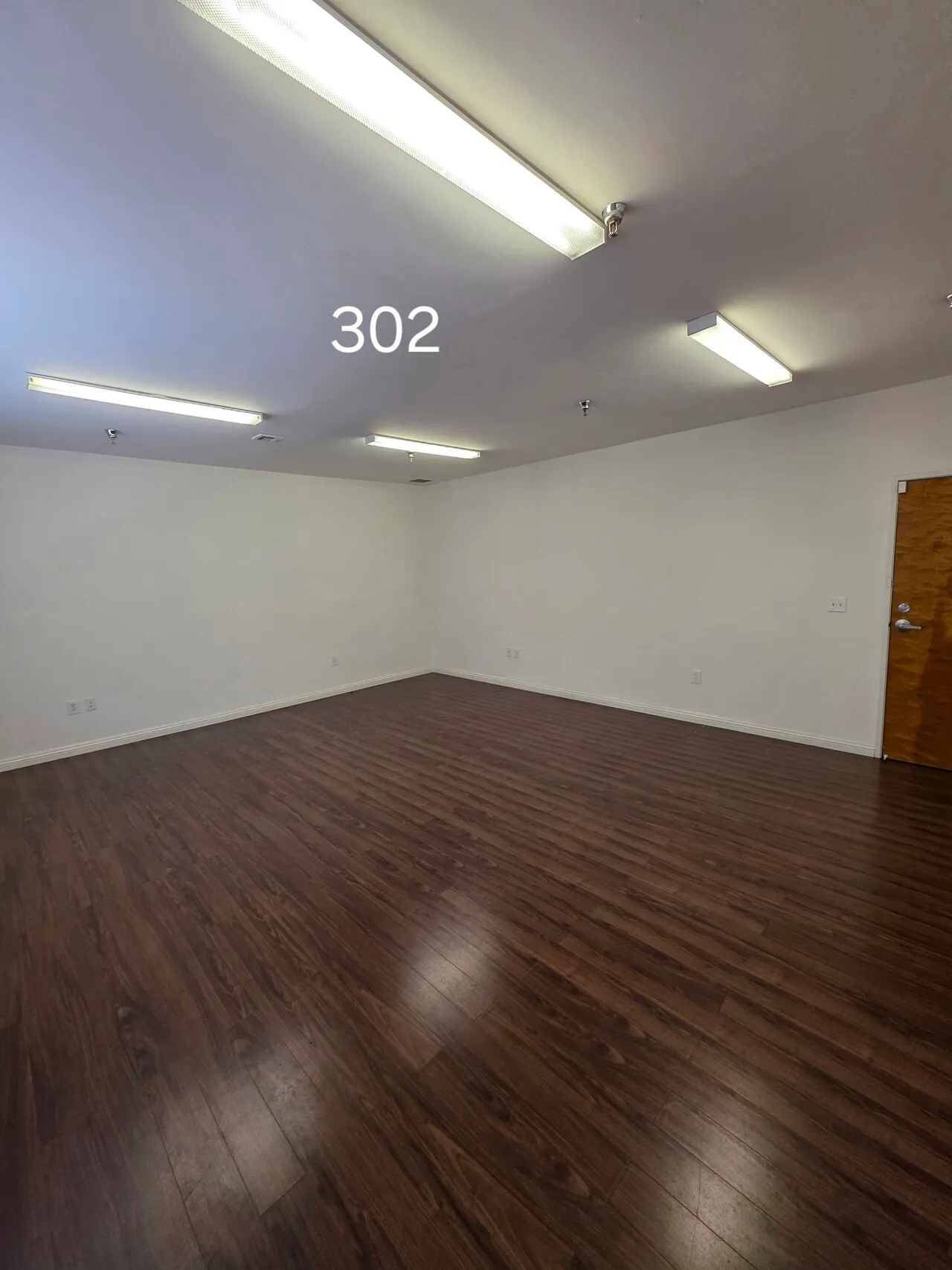 LA 코리아타운 6가 오피스 리스 (507 sq ft)
					오피스
					Los Angeles's preview 1