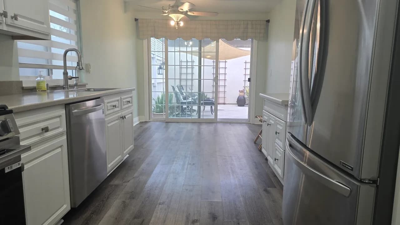 부에나파크 소스몰 5분 거리! 2Bed / 1 Bath + 개인 차고 렌트
					2 Bed
					Anaheim's preview 3