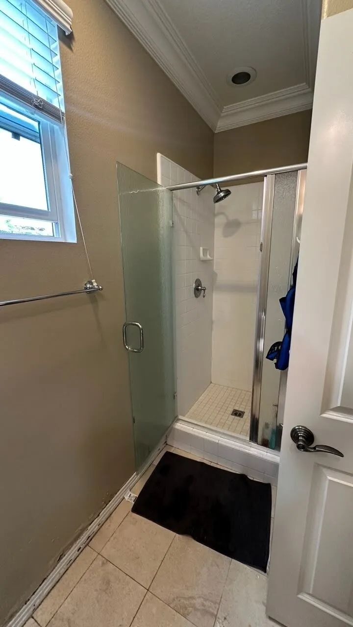 얼바인 개인 화장실 방렌트
					1 Bed
					Irvine's preview 3