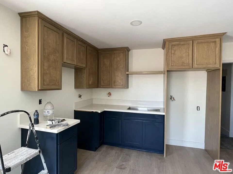 24시간USC DPS 순찰 지역 – USC University Park 캠퍼스 옆
					3 Bed
					Los Angeles's preview 2
