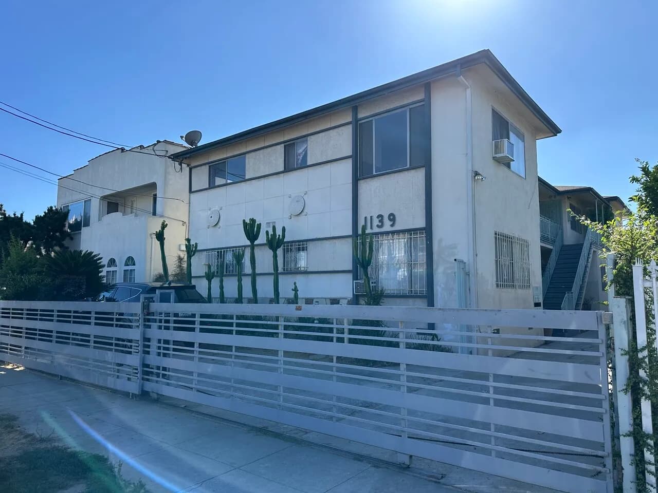 1bed1bath 아파트 $1650 1파킹
					아파트
					LA's preview 0