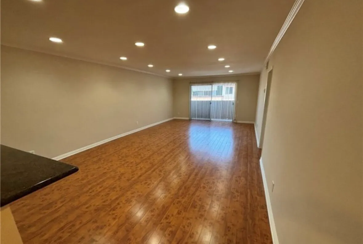 글렌데일 방 2 콘도 rent
					2 Bed
					Glendale's preview 1