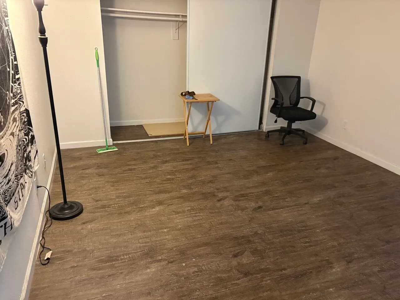 Buena Park 2bed 2bath 룸메 구합니다
					룸메이트
					Buena Park's preview 0