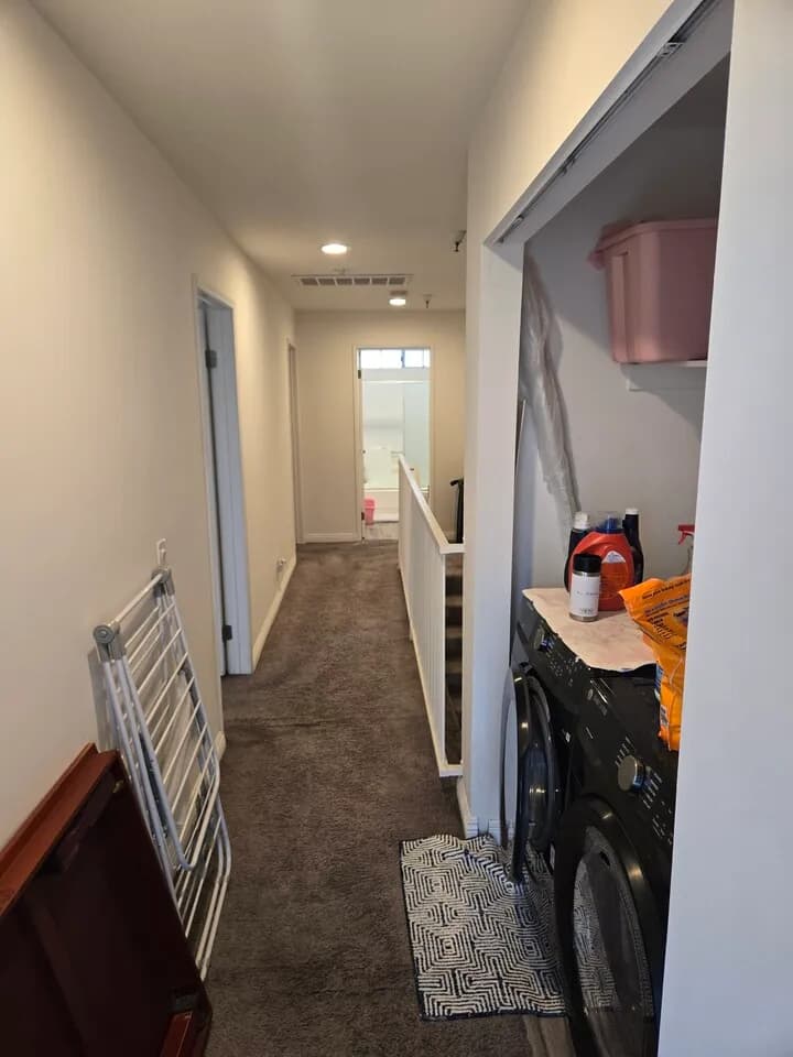 GARDENA, , TORRANCE, CARSON
					룸메이트
					Gardena's preview 3