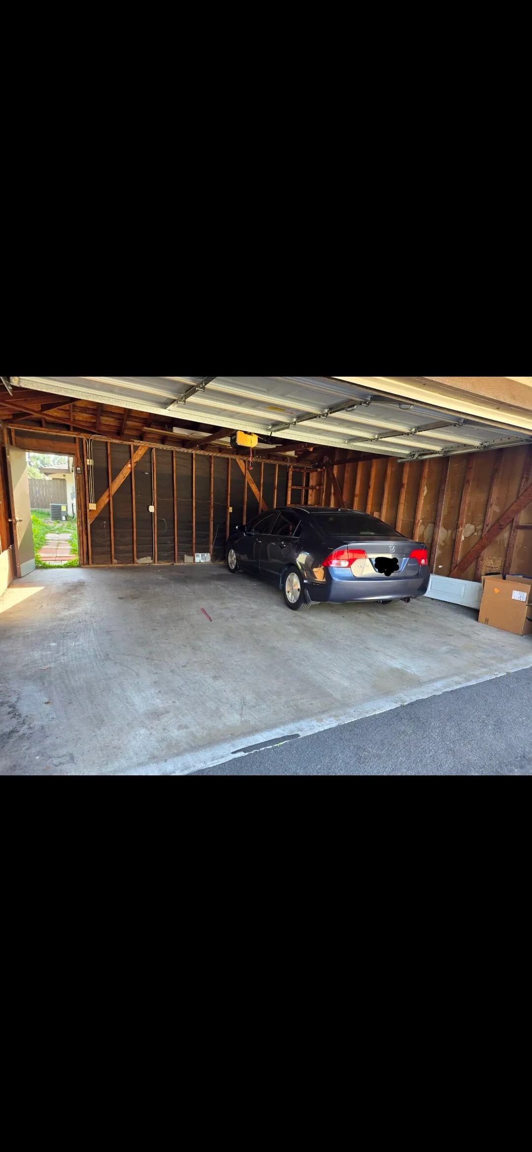 애너하임 마스터룸 남성 룸메이트 구합니다
					룸메이트
					Anaheim's preview 0