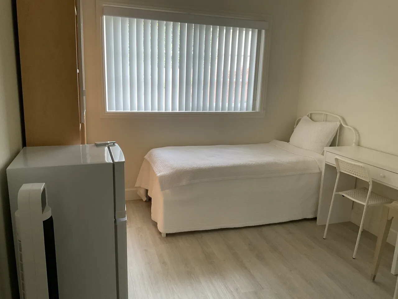 세리토스,놀웤,싸이프레스,부에나팍 인근 방한개 렌트
					룸메이트
					라팔마 O.c's preview 0