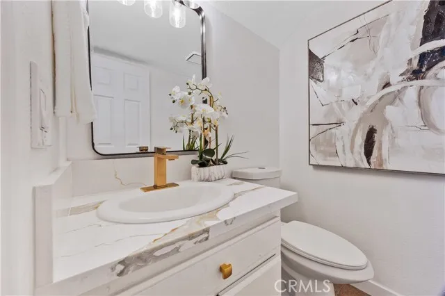 토랜스 첫 집 추천 3베드 2.5베스 타운[추천0105]
						엔드유닛 타운홈, 프리웨이 접근 편리,
						타운하우스's preview 3