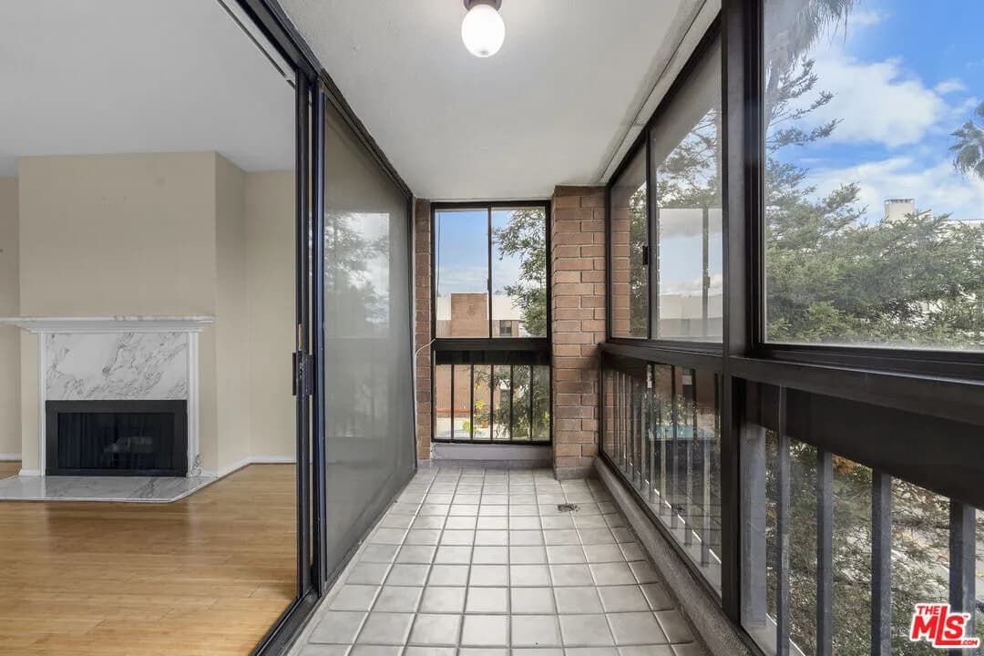 행콕팍 넓고 채광좋은 3베드 콘도[추천0108]
						스토리지, 넓고 밝은 유닛
						콘도's preview 3