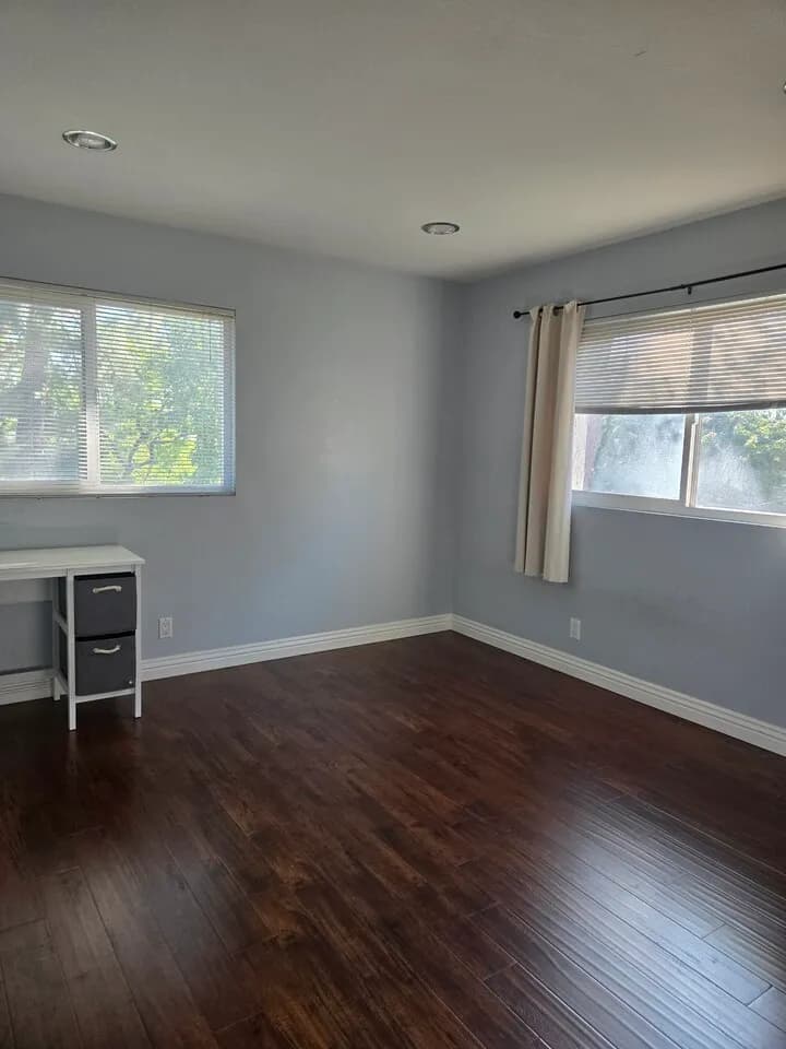 플러튼 써니릿지 타운하우스 룸렌트
					룸메이트
					Fullerton's preview 0