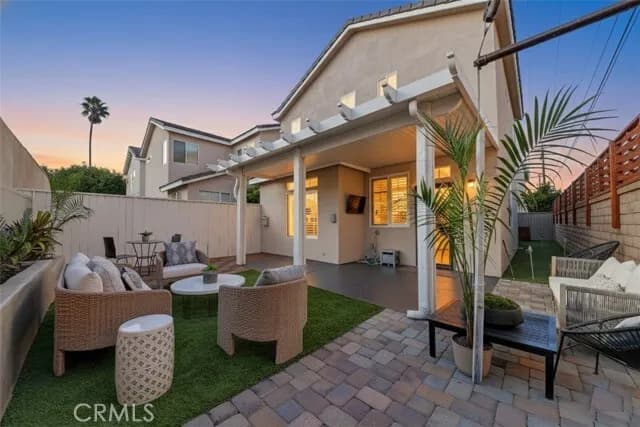 강력추천 1058  가든 그로브 타운홈 
						1999년생 / 3베드 2.5베쓰 / 1,465sf 
						타운하우스  Garden Grove CA's preview 1