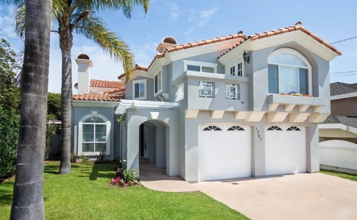 맨하탄비치에서 깨끗한 큰방 렌트해요!
					룸메이트
					사우스베이 맨하탄비치's preview 0