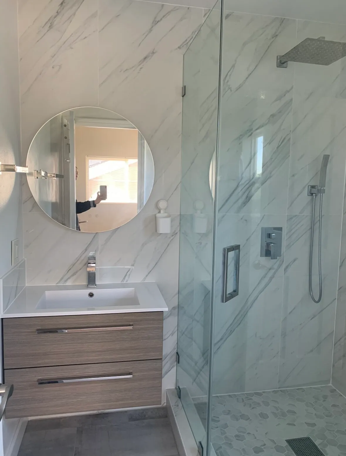 맨하탄비치에서 깨끗한 큰방 렌트해요!
					룸메이트
					사우스베이 맨하탄비치's preview 3