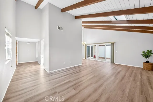 플러튼 명문 학군과 프라이빗한 엔드 유닛의 만남, 놓치기 아까운 단층 콘도!
						콘도  Fullerton CA's preview 1