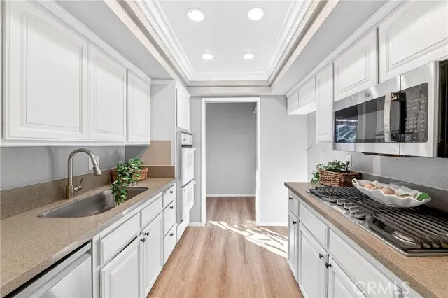 플러튼 명문 학군과 프라이빗한 엔드 유닛의 만남, 놓치기 아까운 단층 콘도!
						콘도  Fullerton CA's preview 3