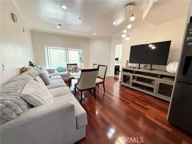 [1064] 한인타운 3베드 2베쓰 콘도
						콘도's preview 1