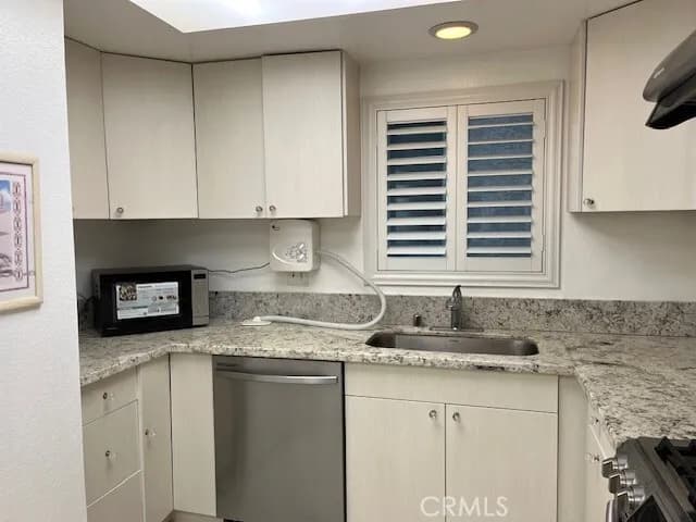 강력추천 1065 사우스 토렌스 2베드 콘도
						1,173 sf / 2베드 2베쓰 / 학군 좋은 사우스 토렌스! 
						콘도  Torrance CA's preview 2