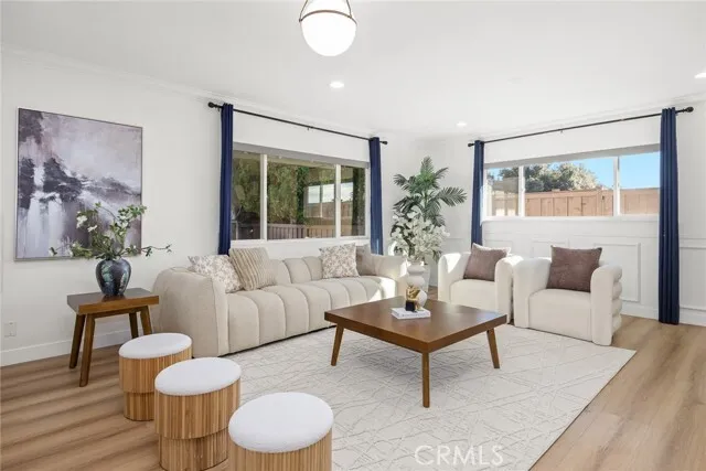 (플러튼) 3베드 단독주택
						부동산쟁이 캐티 리 추천 (012126)
						주택  Fullerton CA's preview 0