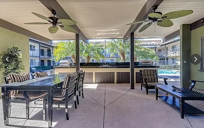 얼바인, 터스틴, 산타애나 1b 1b 마스터룸+private bath+ utility
					룸메이트
					Santa Ana's preview 3