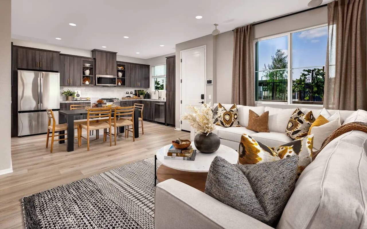 강력추천 1069 온타리오 타운홈 새집
						1,154 sf / 2베드 2.5베쓰 
						콘도  Ontario CA's preview 1