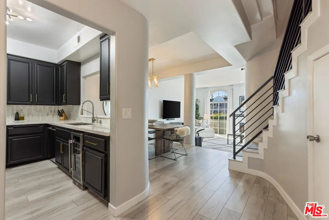 [1072] 한인타운 인근 3베드 2베쓰 콘도
						콘도's preview 3