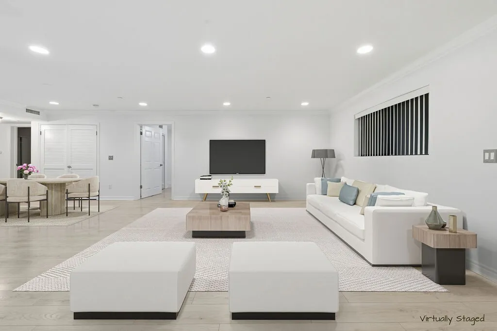 노스 헐리웃 콘도
						2008년생, 방3 화장실2, 약 1300 sf, 오픈구조, 마루바닥, new HVAC, 편라한 위치
						콘도  North Hollywood CA's preview 1