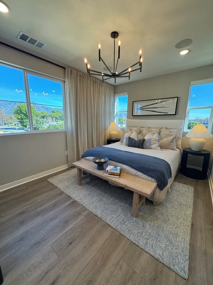 강력추천 1070 (아카디아) 엘에이 OC 출퇴근 용이한 새집 타운하우스 
						2026년생 방2 화3 주차2대 가라지 
						타운하우스   CA's preview 2