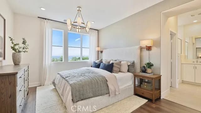 발렌시아 타운홈 
						2025년생, 방4 화장실4, 약 2200 sf, (1층 방1화1), 웍인 클라셋, 좋은학군
						콘도  Valencia CA's preview 2