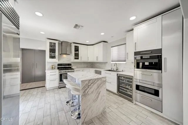 라 크라센타 하우스
						방2 화장실2, 건평 약 1200 sf, 랏 약 5400 sf
						주택  La Crescenta CA's preview 0