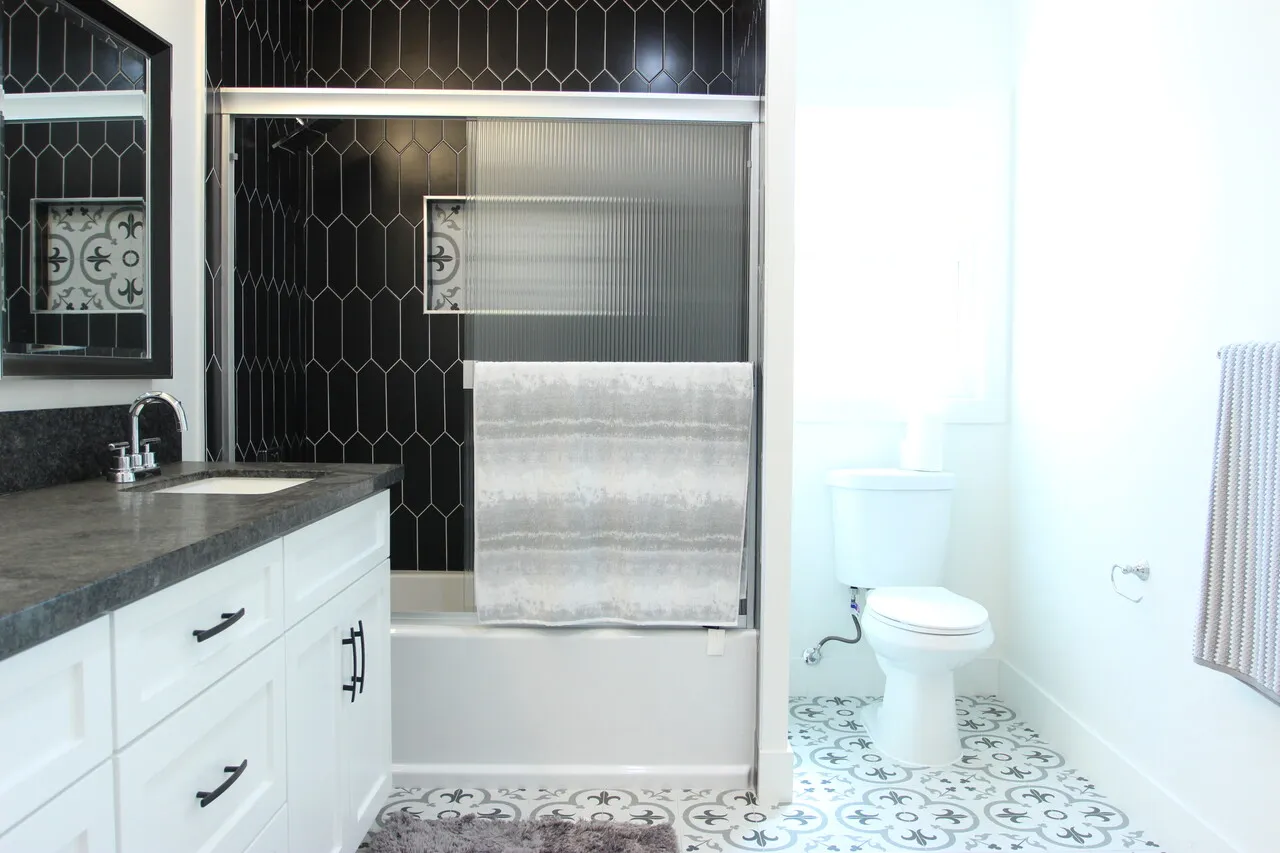 한인타운 중심가 여성전용 쉐어하우스 방 렌트 
					룸메이트
					Los Angeles's preview 0