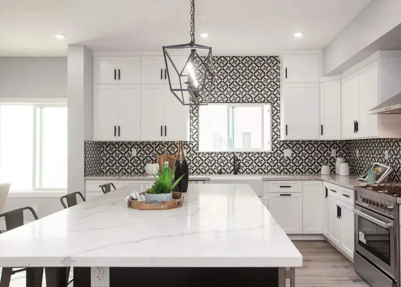 한인타운 중심가 여성전용 쉐어하우스 방 렌트 
					룸메이트
					Los Angeles's preview 2