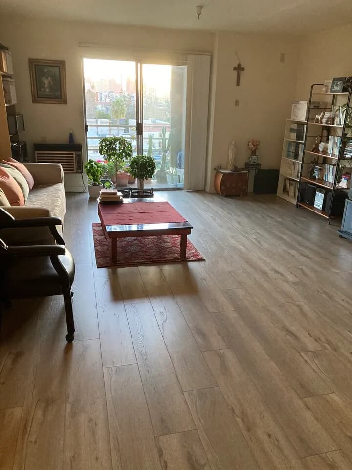 코리아타운 여자 룸메이트
					룸메이트
					Los Angeles's preview 0