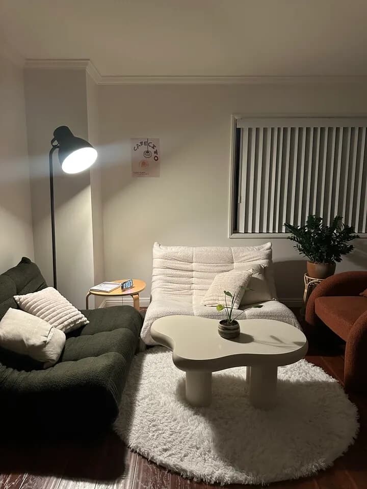 한인타운 룸 렌트 합니다
					룸메이트
					Losangeles