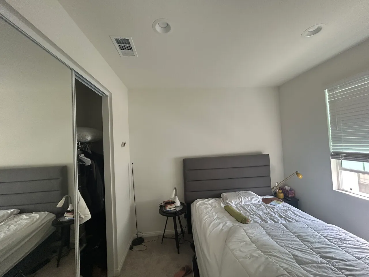 Buena Park 방렌트합니다! (여성분 인턴 환영)
					룸메이트
					Buena Park's preview 1