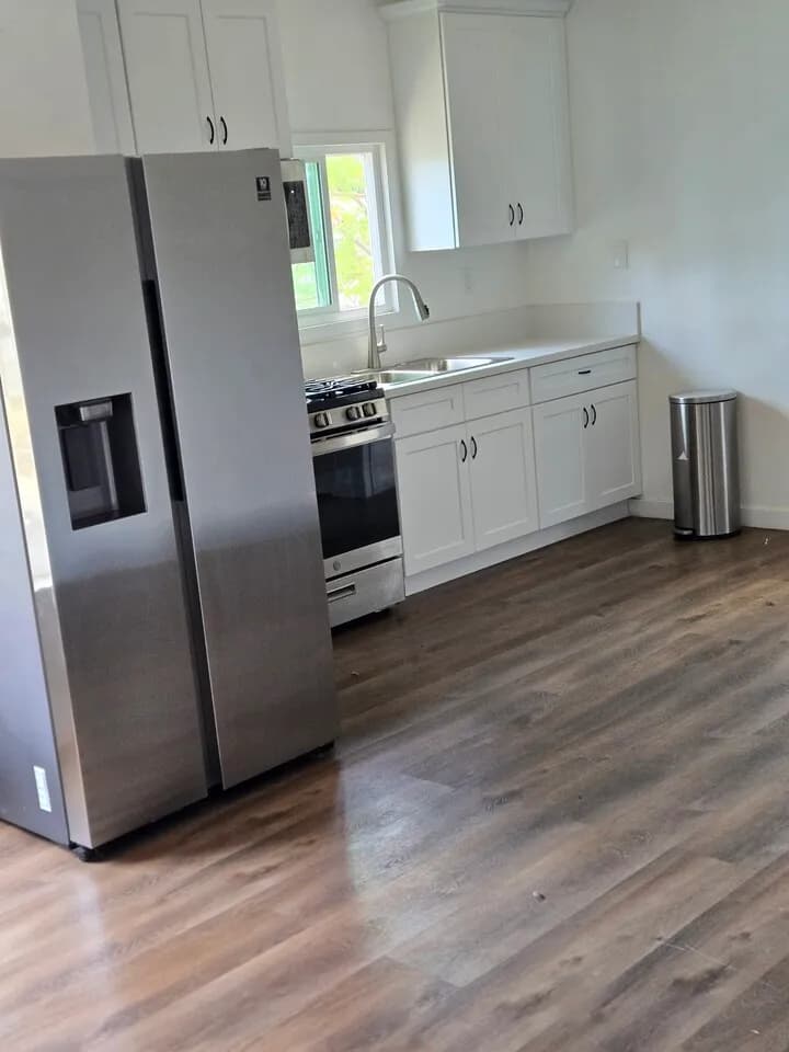 깨끗하고 조용한한타 룸메이트랜트$1100 쉐여베쓰 850 3bed 2bath 올림픽버몬
					룸메이트
					한인타운