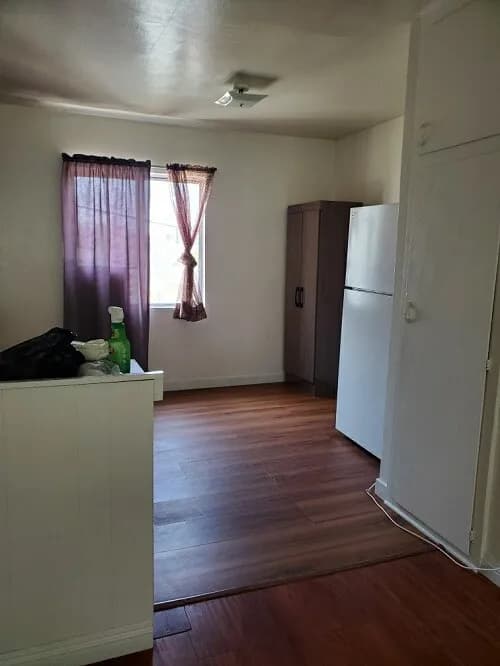 1Bed Apt렌트
					아파트
					Los Angeles