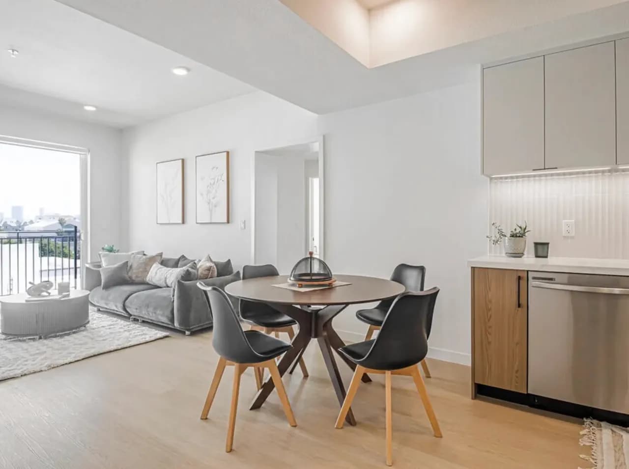 2026년 신축 한인타운 아파트 1bed, 2bed, 3bed
					아파트
					Los Angeles's preview 1