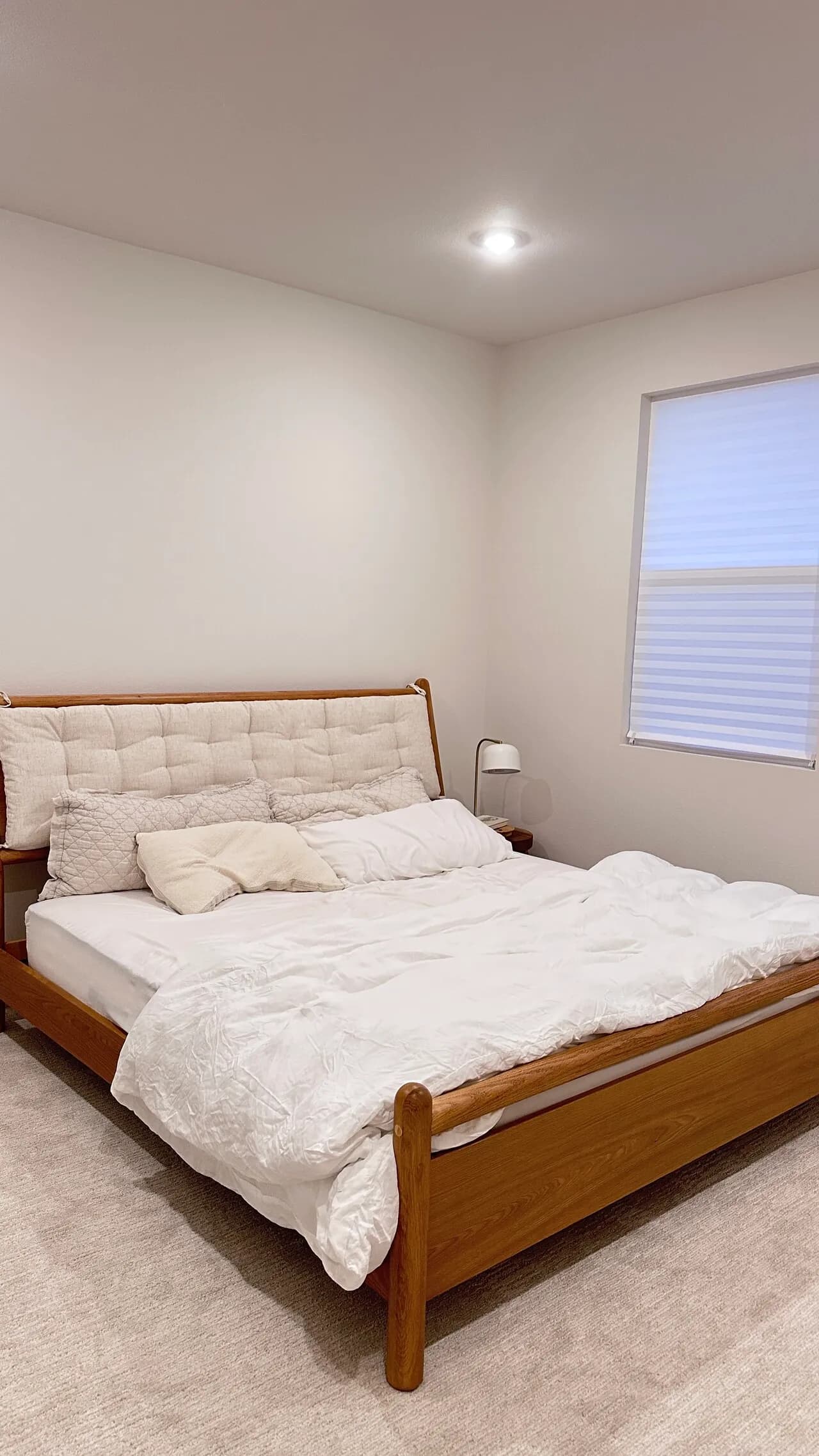 여성분 Private room rent
					룸메이트
					Anaheim's preview 3