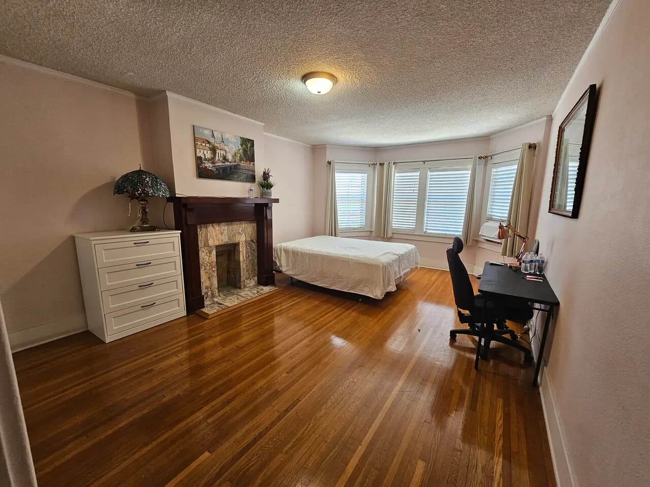 LA 가주마켓인근 1Bed&1Bath 독방렌트
					하우스
					Los Angeles